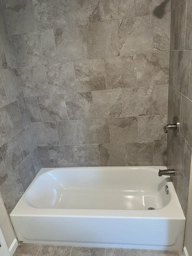 Building Photo - Brand New Construction!  3 Bedroom!