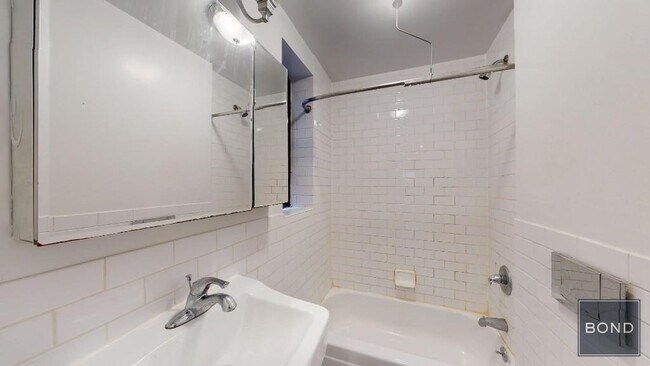 Building Photo - 439 W 51st St