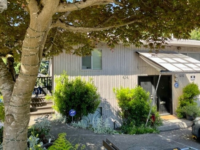 Primary Photo - North Queen Anne Duplex