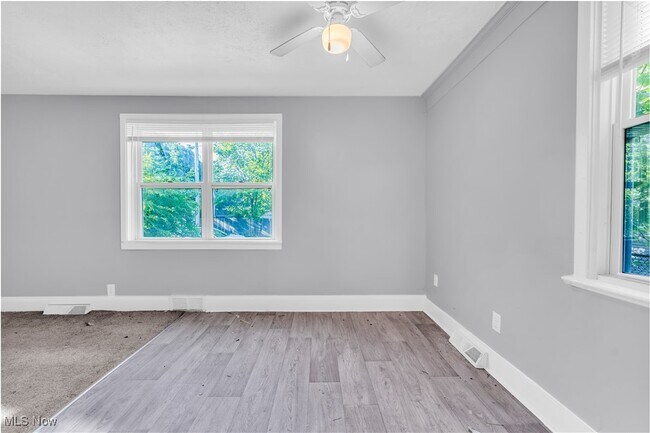 Building Photo - 9702 Laird Ave