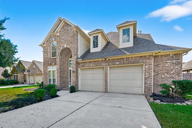 Building Photo - 2606 Waterbrook Ln