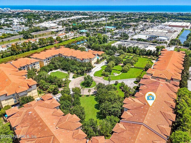 Building Photo - 4300 S Beach Pkwy