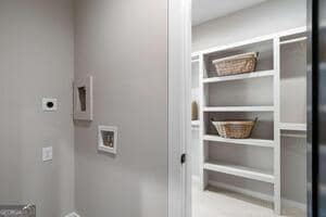 Building Photo - 2328 Mason Dr