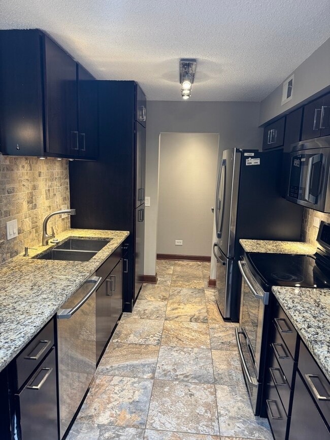Building Photo - 1017 Buccaneer Dr