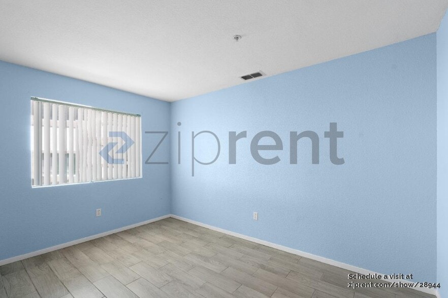 Building Photo - 8020 Walerga Rd