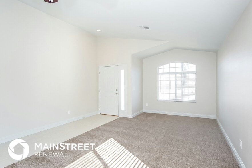 Building Photo - 2223 Costa Palma Ave