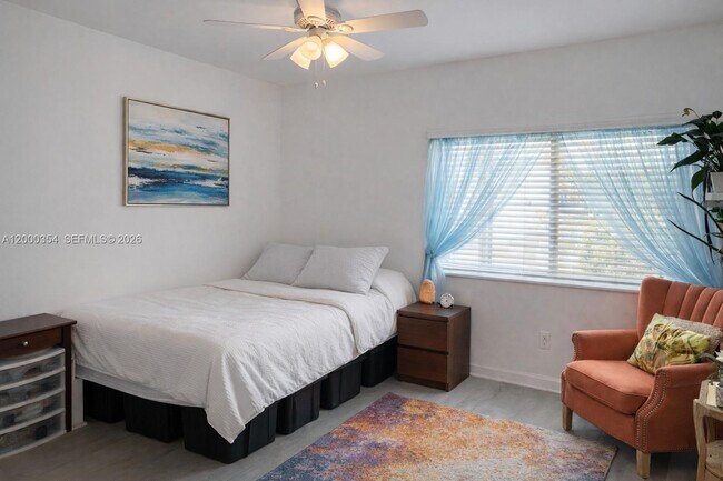 Building Photo - 701 Meridian Ave