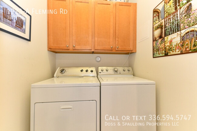 Building Photo - 1923 Fleming Rd