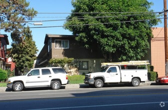 Building Photo - 6743 Whitsett Avenue