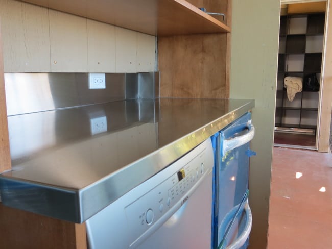 dishwasher, refrigerator - 8500 Cole Crest Dr