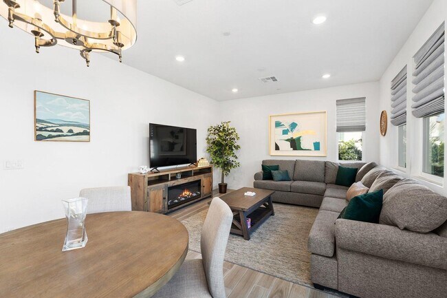 Building Photo - 76333 Trojan Dr