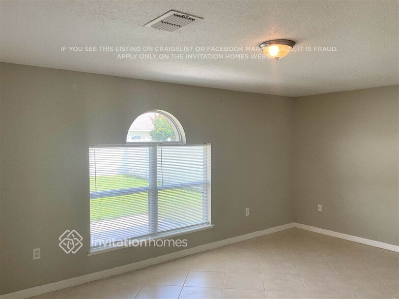 Building Photo - 11203 Dacre Ln