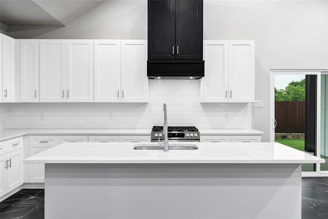 Building Photo - 544 Highview Ct