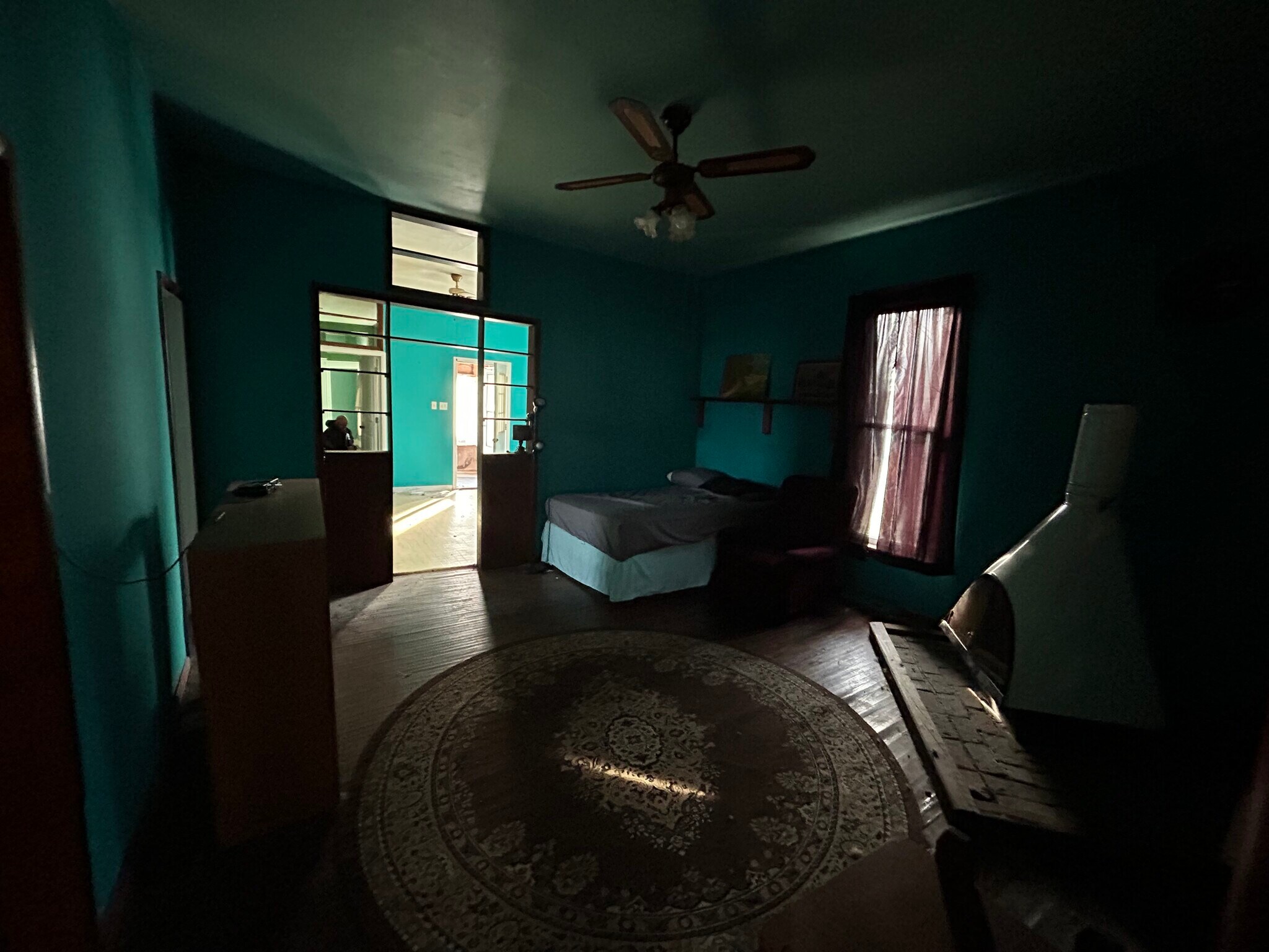 Building Photo - 112 W Winans St