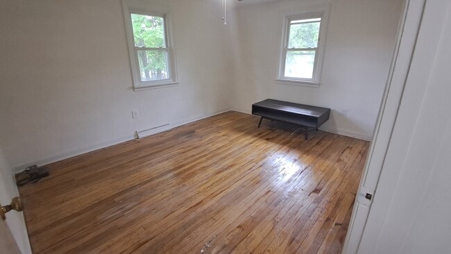 Building Photo - 179 Fern Hollow Rd