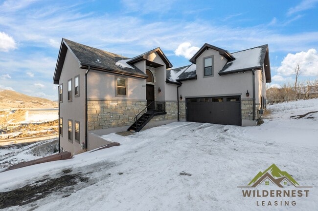 Building Photo - Stunning Luxury Mountain Home with Panoramic Views