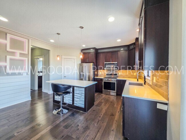 Building Photo - 4-Bedroom Walkout with 3-Car Garage in Waukee Schools