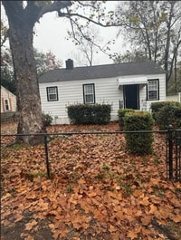 Building Photo - Discover Your New Everyday Haven in Hanahan!