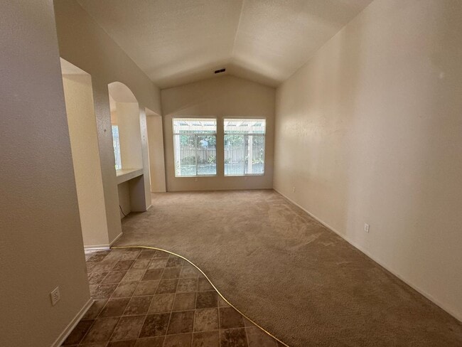 Building Photo - DEL WEBB 55+ COMMUNITY SINGLE STORY 2 BED,...