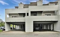 Building Photo - 833 Topsail Ln