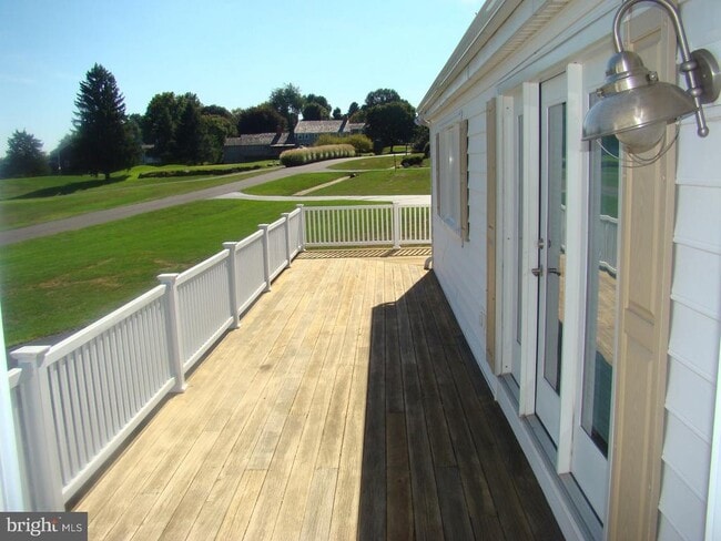 Building Photo - 1065 Lyme Ct