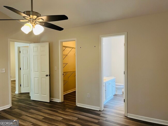 Building Photo - 108 Philmont Ct