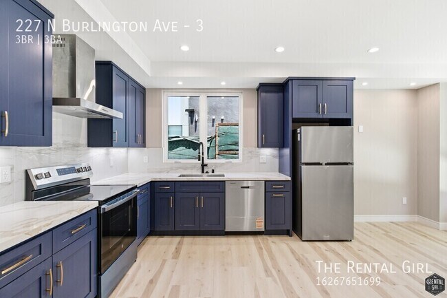Building Photo - 227 N Burlington Ave