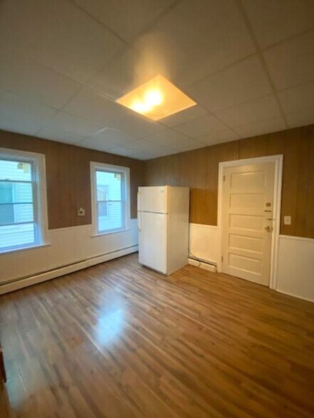 Building Photo - 399-401 Orms Street