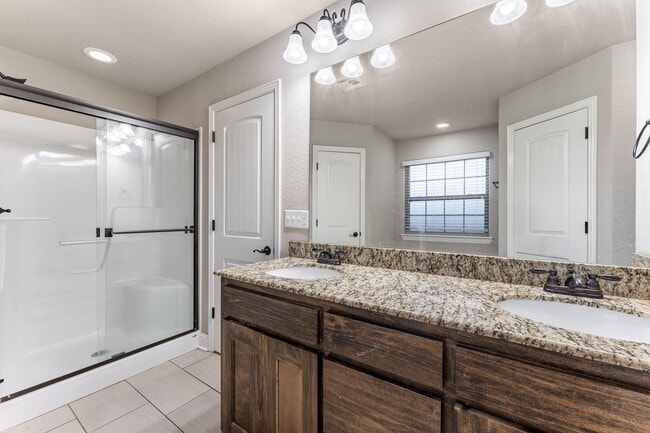 Building Photo - 2091 Eagle Dr
