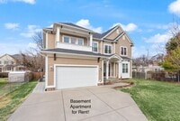 Building Photo - 7202 Pine Dr