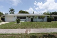 Building Photo - 5 S Hercules Ave