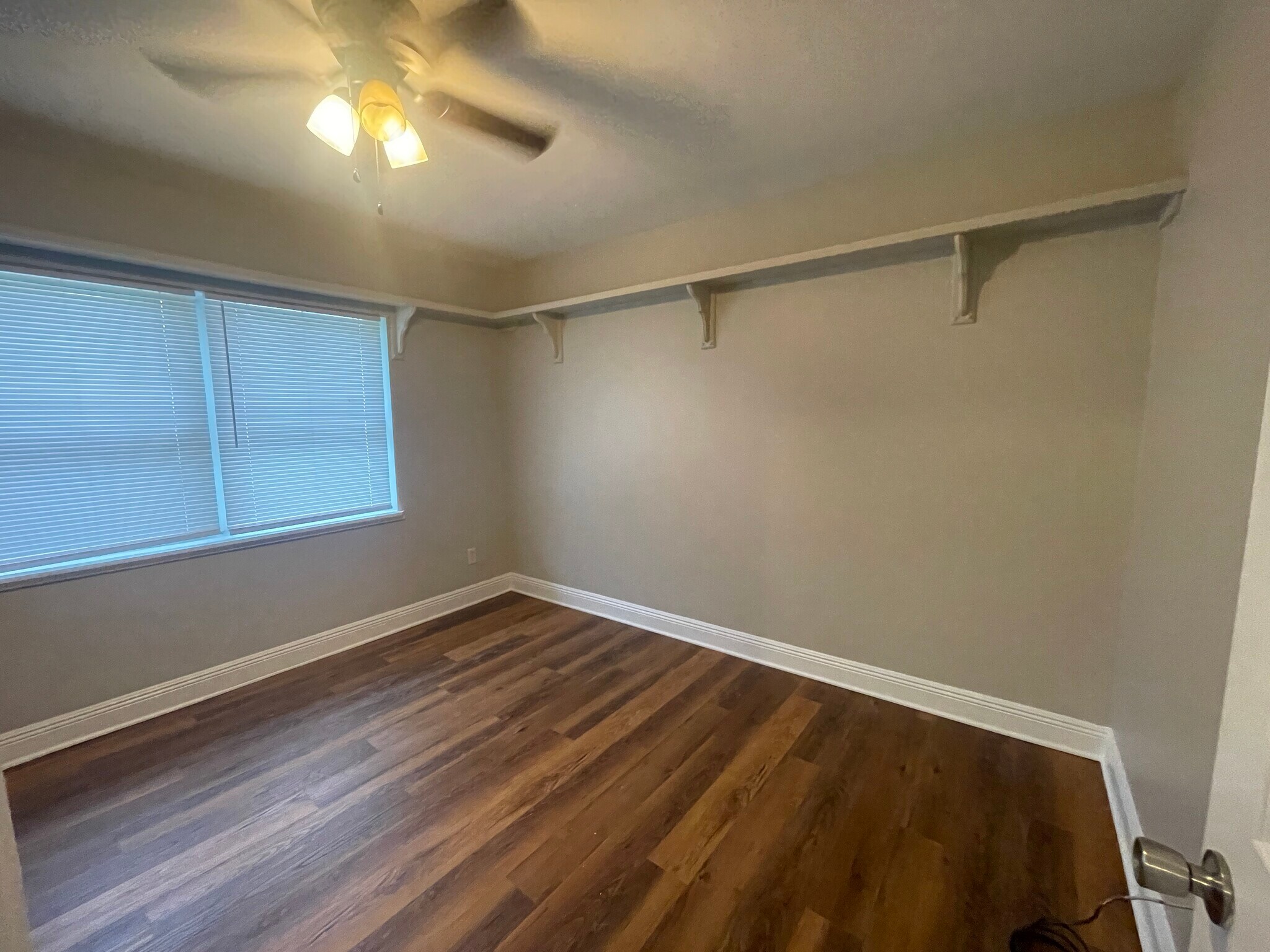 Back Bedroom - 124 W 4th Ave