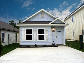 Building Photo - 16725 Stonefield St