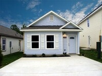 Building Photo - 16725 Stonefield St