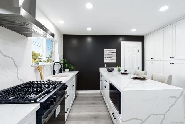 Building Photo - Charming Remodeled Home in Clairemont!