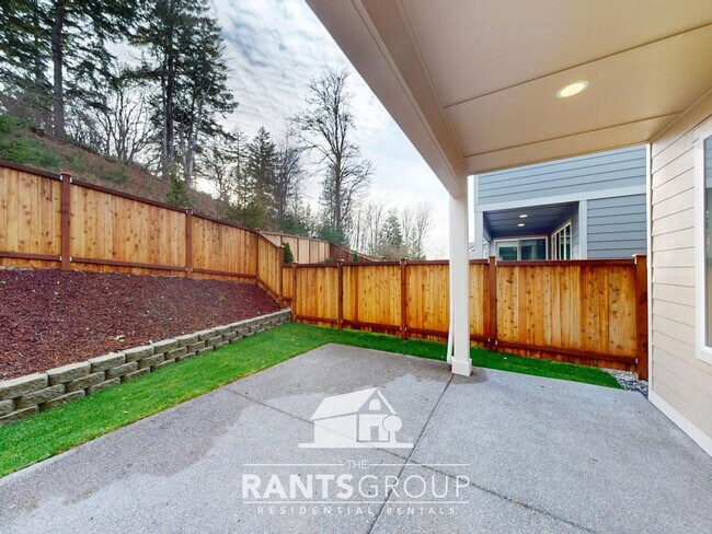 Building Photo - Beautiful New Home in Bradbury Subdivision! Easy I5 Access!