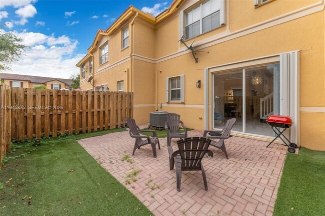 Building Photo - 11256 NW 86th Ln