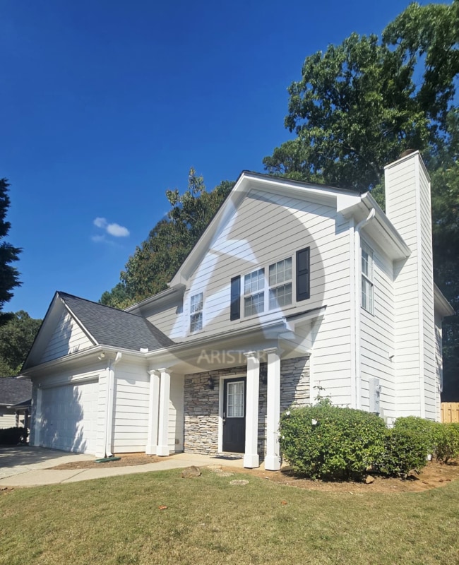 Building Photo - 2624 McGuire Dr