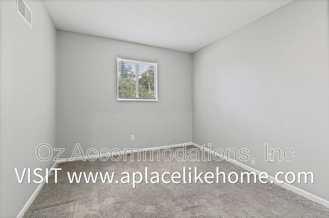 Building Photo - 9702 Shepherds Dr