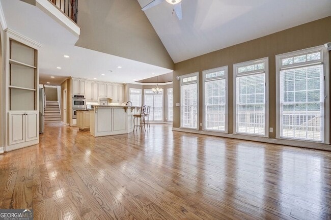 Building Photo - 9485 Nesbit Lakes Dr