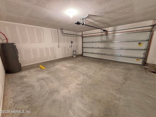 Building Photo - 15668 Palfrey Chase Dr