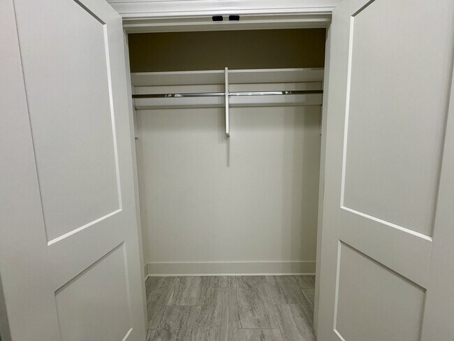 Building Photo - 243 Chuniloti Way