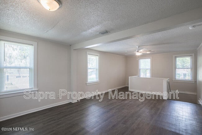 Building Photo - 3390 Stillman St