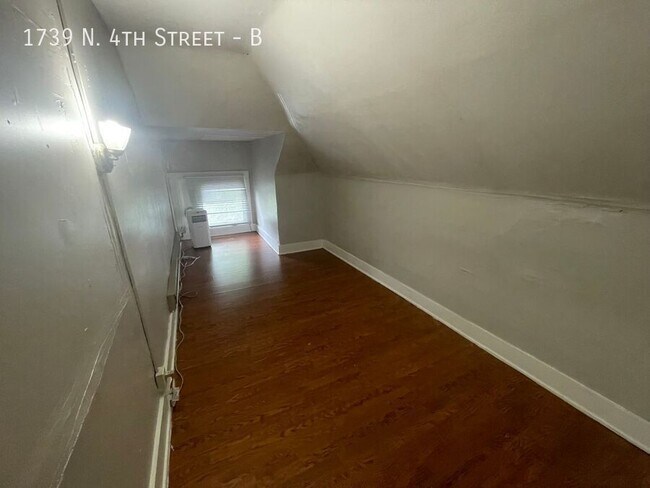 Building Photo - 1739 N 4th St