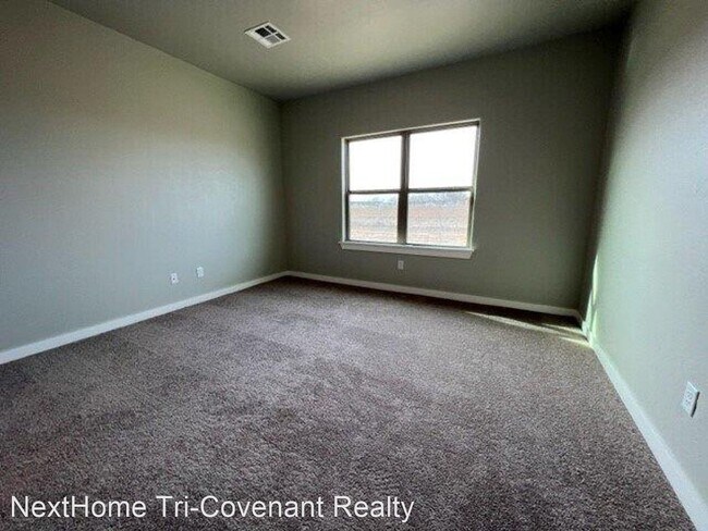 Building Photo - 3 br, 2 bath House - 1325 SW Heatherbrook Way