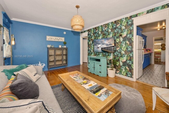 Building Photo - 1701 Fletcher St