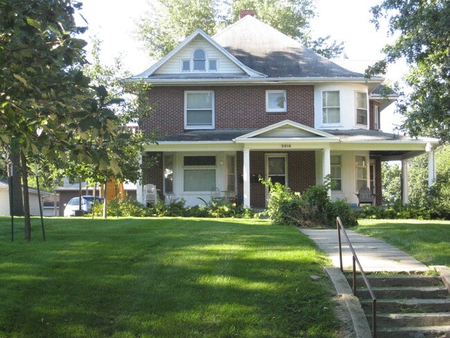Exterior - Kingman Gardens
