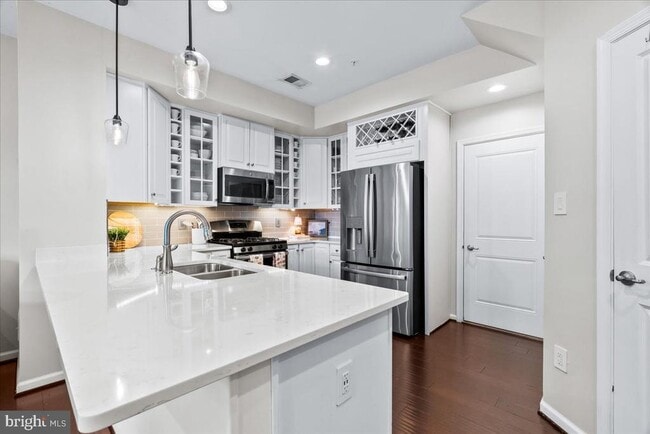 Building Photo - 6412 Walcott Ln