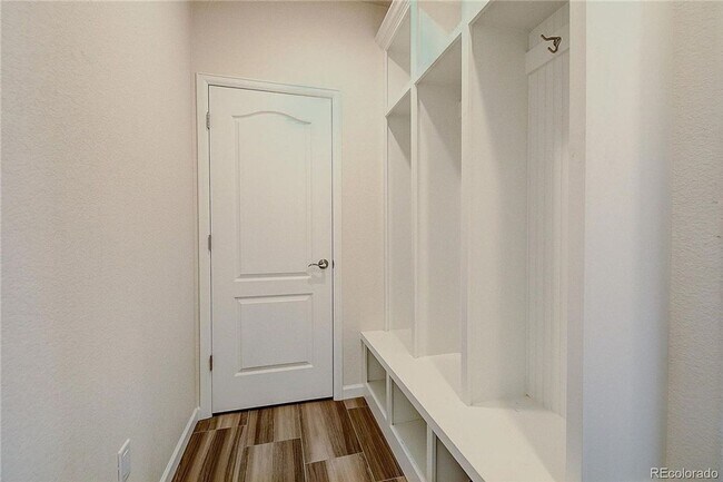 Building Photo - 11475 Helena St