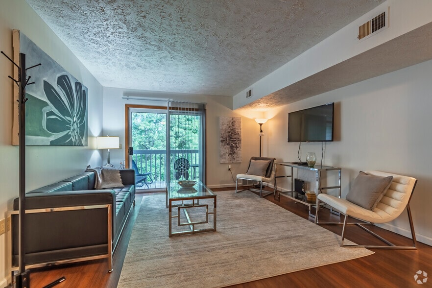 Primary Photo - Yorkshire Place Apartments